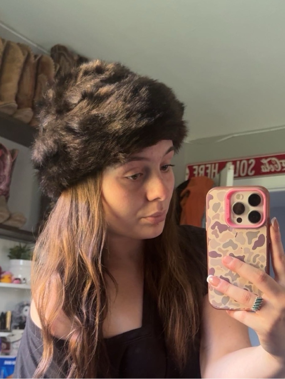 Chic Brown Vintage 70s Inspired Puffy Faux Fur Hat | One Size